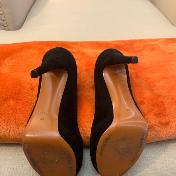 Shoes - Picture 3 of 5